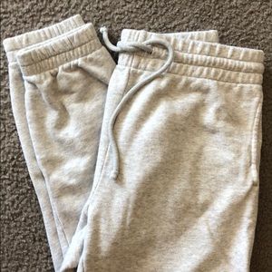 grey aritzia TNA joggers